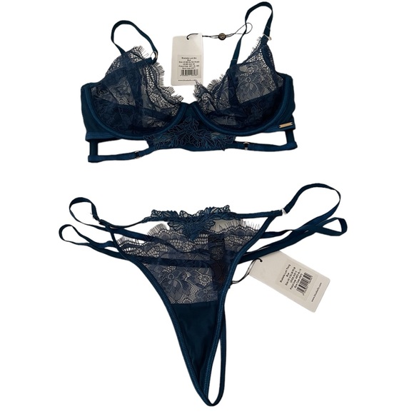 Bluebella Lumi bra size 32D and Lumi thong size S6 blue sapphire color.A5 - Picture 2 of 8